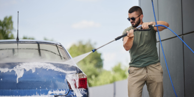 Чем отмыть тополиные почки и липу с автомобиля